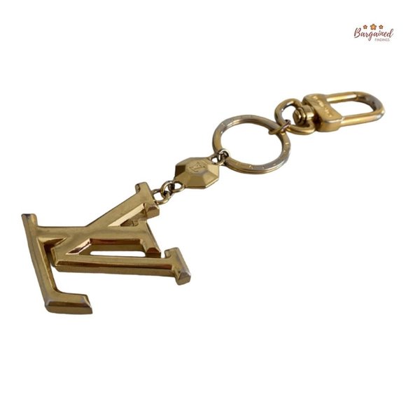 Authentic LOUIS VUITTON Gold LV Facettes Bag Charm & Key Holder - Picture 10 of 13